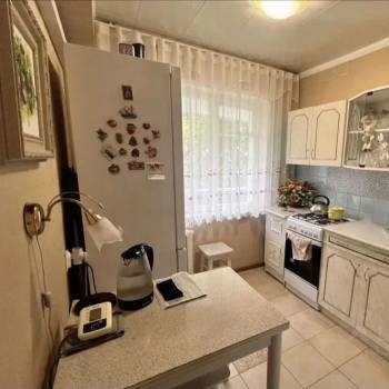 Продается 1-комнатная квартира, 30 м²