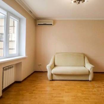 Продается 1-комнатная квартира, 41 м²
