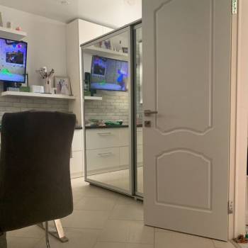 Продается 1-комнатная квартира, 37,5 м²