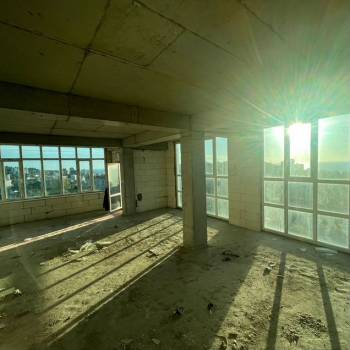 Продается 1-комнатная квартира, 59,6 м²
