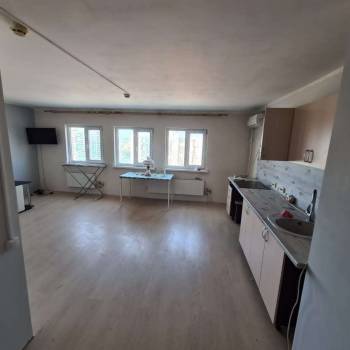 Продается Многокомнатная квартира, 108 м²