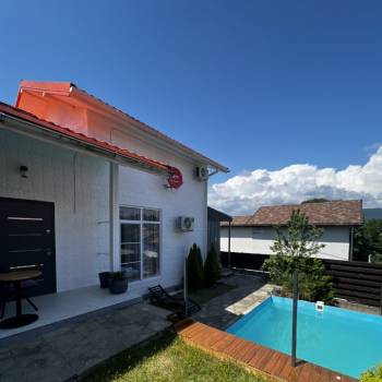 Продается Дом, 105 м²