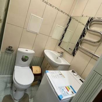 Продается 1-комнатная квартира, 32 м²