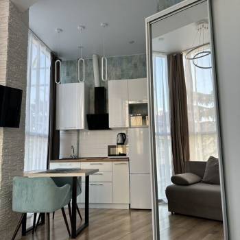 Продается 1-комнатная квартира, 18 м²
