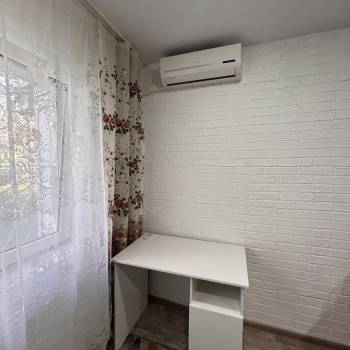 Продается 1-комнатная квартира, 19 м²
