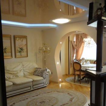 Сдается Многокомнатная квартира, 90 м²