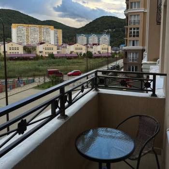Продается 1-комнатная квартира, 37,4 м²