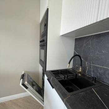 Продается 1-комнатная квартира, 34 м²