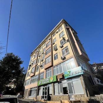 Продается 1-комнатная квартира, 40 м²