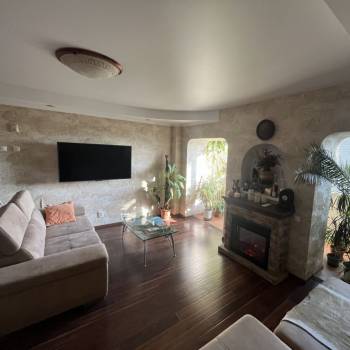 Сдается Многокомнатная квартира, 280 м²