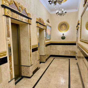 Продается 1-комнатная квартира, 92 м²