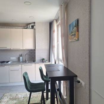 Продается 1-комнатная квартира, 28,4 м²