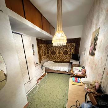Продается Многокомнатная квартира, 104 м²