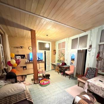 Продается Многокомнатная квартира, 104 м²