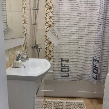 Сдается 1-комнатная квартира, 38 м²