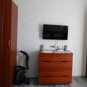 Продается 1-комнатная квартира, 32 м²