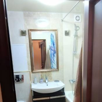 Сдается 2-х комнатная квартира, 60 м²