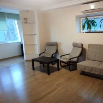 Сдается 2-х комнатная квартира, 60 м²