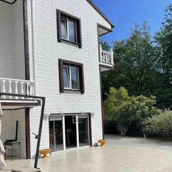 Продается Дом, 277 м²