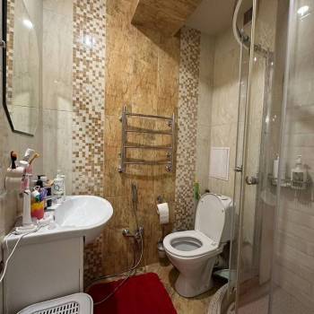 Продается Многокомнатная квартира, 91,9 м²