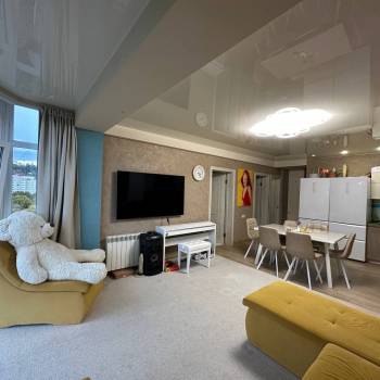 Продается Многокомнатная квартира, 91,9 м²