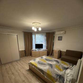Сдается Многокомнатная квартира, 101 м²