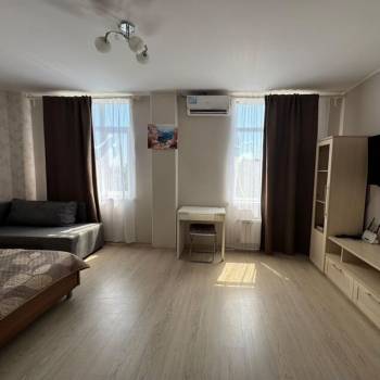 Сдается 1-комнатная квартира, 42 м²