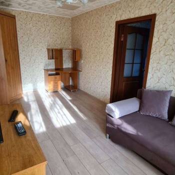 Сдается 2-х комнатная квартира, 35 м²