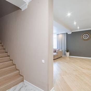 Продается Дом, 250 м²