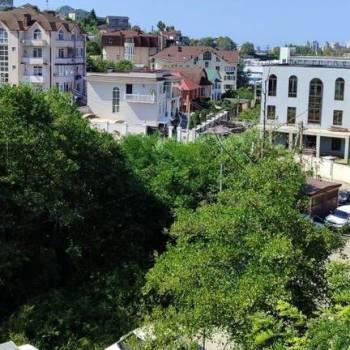 Продается 1-комнатная квартира, 293,5 м²