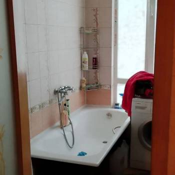 Продается 1-комнатная квартира, 32 м²