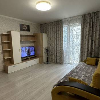 Сдается 1-комнатная квартира, 48 м²