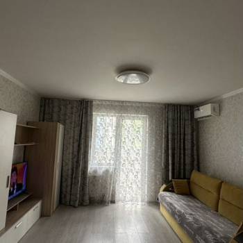 Сдается 1-комнатная квартира, 48 м²