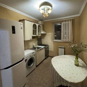 Сдается 1-комнатная квартира, 37 м²