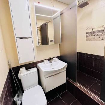 Продается 1-комнатная квартира, 35 м²