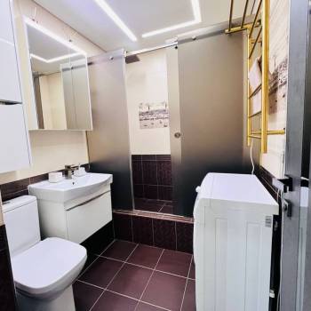 Продается 1-комнатная квартира, 35 м²