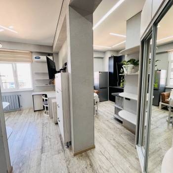 Продается 1-комнатная квартира, 35 м²