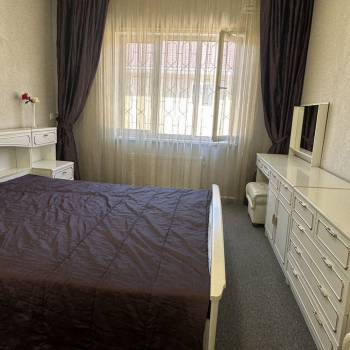 Сдается Дом, 180 м²