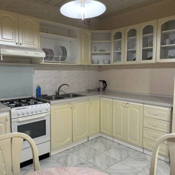 Сдается Дом, 180 м²