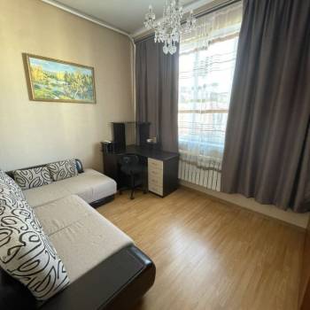 Сдается Многокомнатная квартира, 70 м²