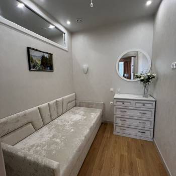 Продается 3-х комнатная квартира, 47 м²