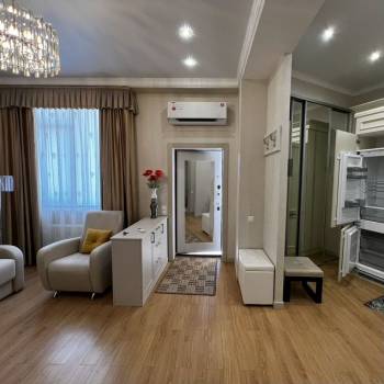 Продается 3-х комнатная квартира, 47 м²