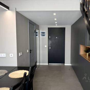 Продается 1-комнатная квартира, 30,8 м²