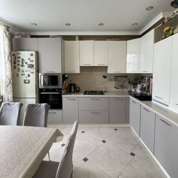 Продается 2-х комнатная квартира, 50,5 м²