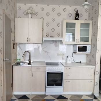 Сдается 1-комнатная квартира, 35 м²