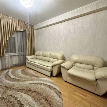 Продается 1-комнатная квартира, 44 м²