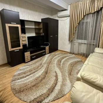 Продается 1-комнатная квартира, 44 м²