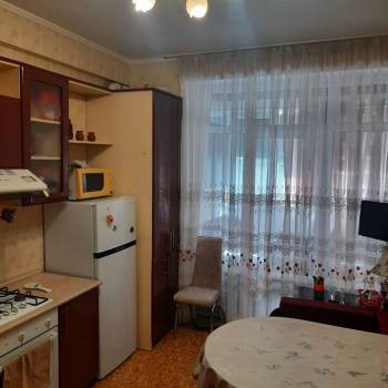 Продается 1-комнатная квартира, 44 м²