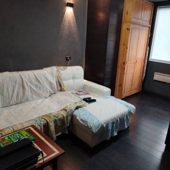 Продается 3-х комнатная квартира, 44 м²