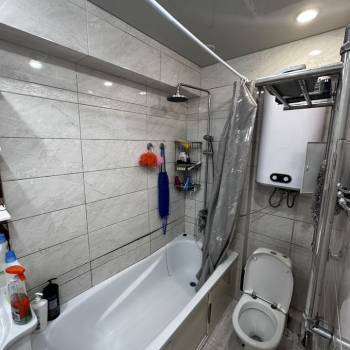 Сдается Многокомнатная квартира, 82,7 м²
